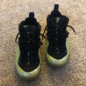 Nike Foamposites - Neon Green